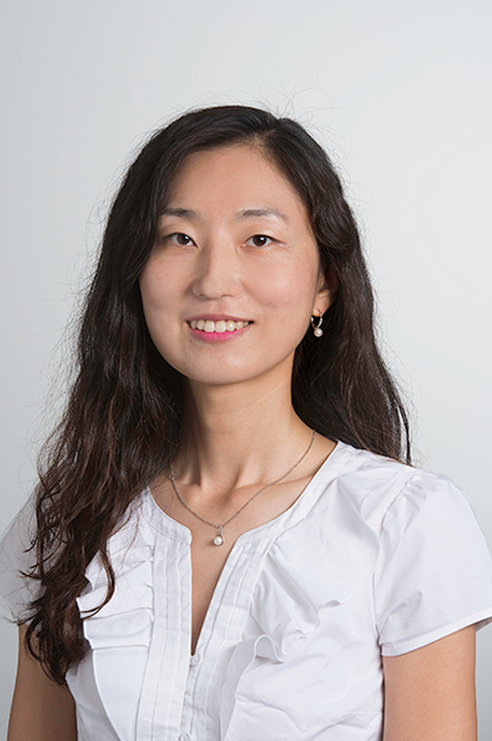Shim Lew headshot.