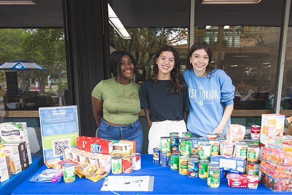 students representing the Dean of Students Food Fight event