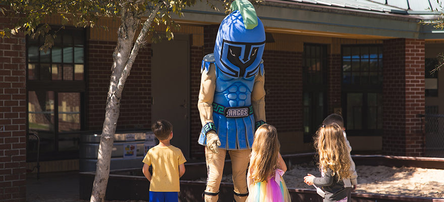 Argie with students at ERCCD