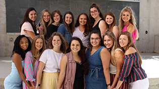 Members of the 2019 Panhellenic Recruitment Counselors posing together.