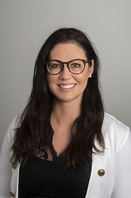 Rachel Hendrix headshot