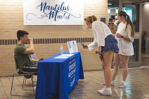 students voting at sga election