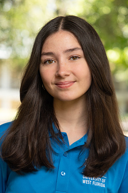 Hayleigh Payne orientation leader photo