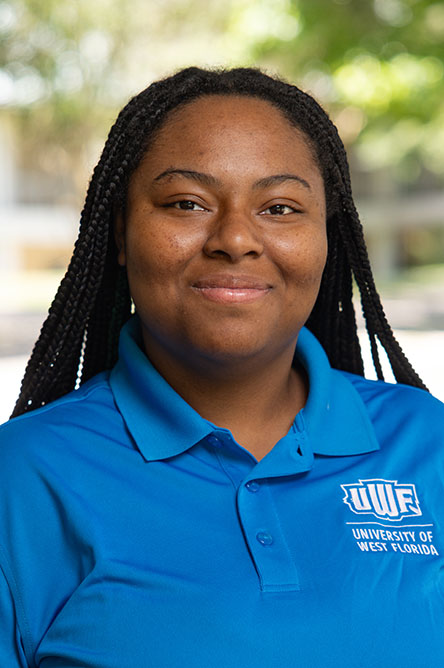 Laila Shipman orientation leader photo