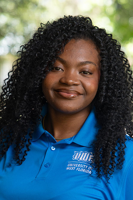 Schnyde Alexandre orientation leader photo