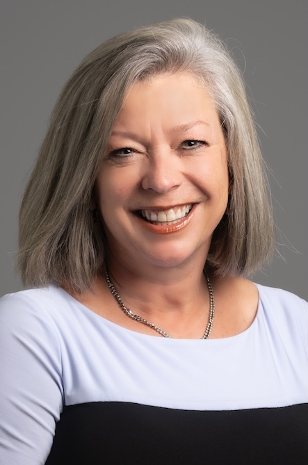 A headshot of a faculty member and academic advisor.