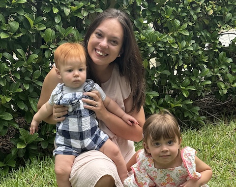 Victoria Redig and children