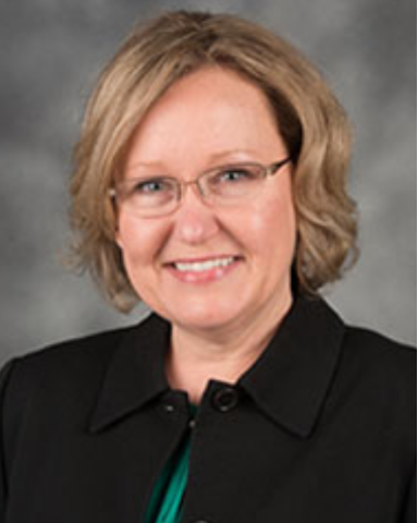 Angela Blackburn headshot