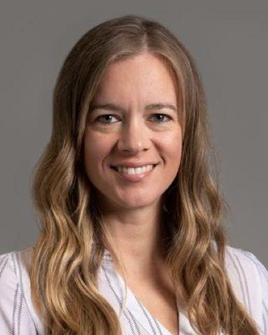 Lindsay Jusino headshot