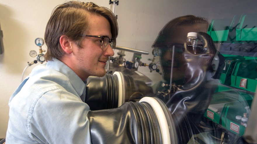 Matt Leighton in lab