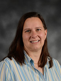 Kari Clifton headshot.