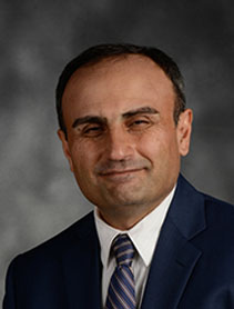 Esmail Mohebbi headshot.