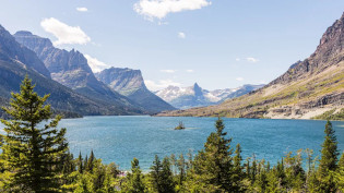 A stunning vista of Glacier National Park