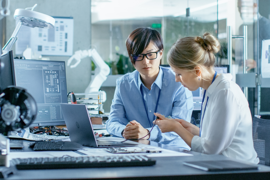 Male and female computer scientists