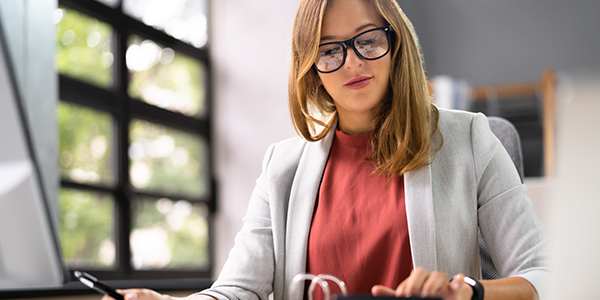 Accountant woman at desk