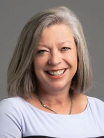 Laura Kirby headshot.