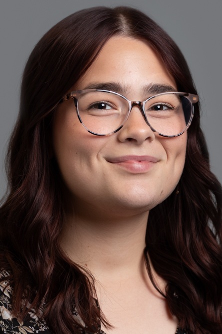 Abigayle Mohr headshot.