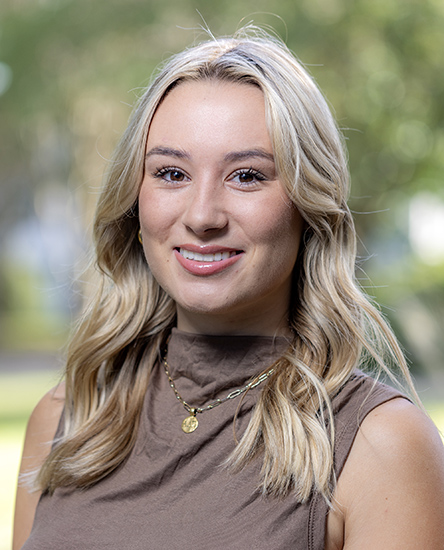 Headshot of Katie Harris.