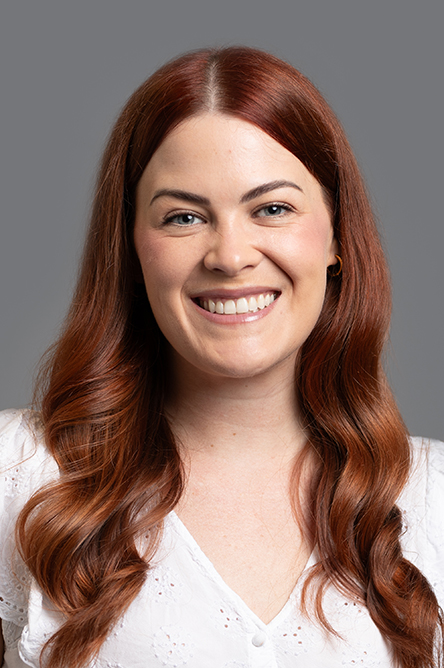 Megan Veach headshot