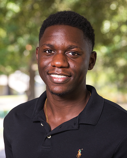 Nathan Londoni outdoor headshot.