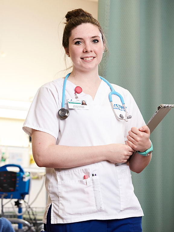 Student working in the Nursing Skills and Simulation Learning Center.