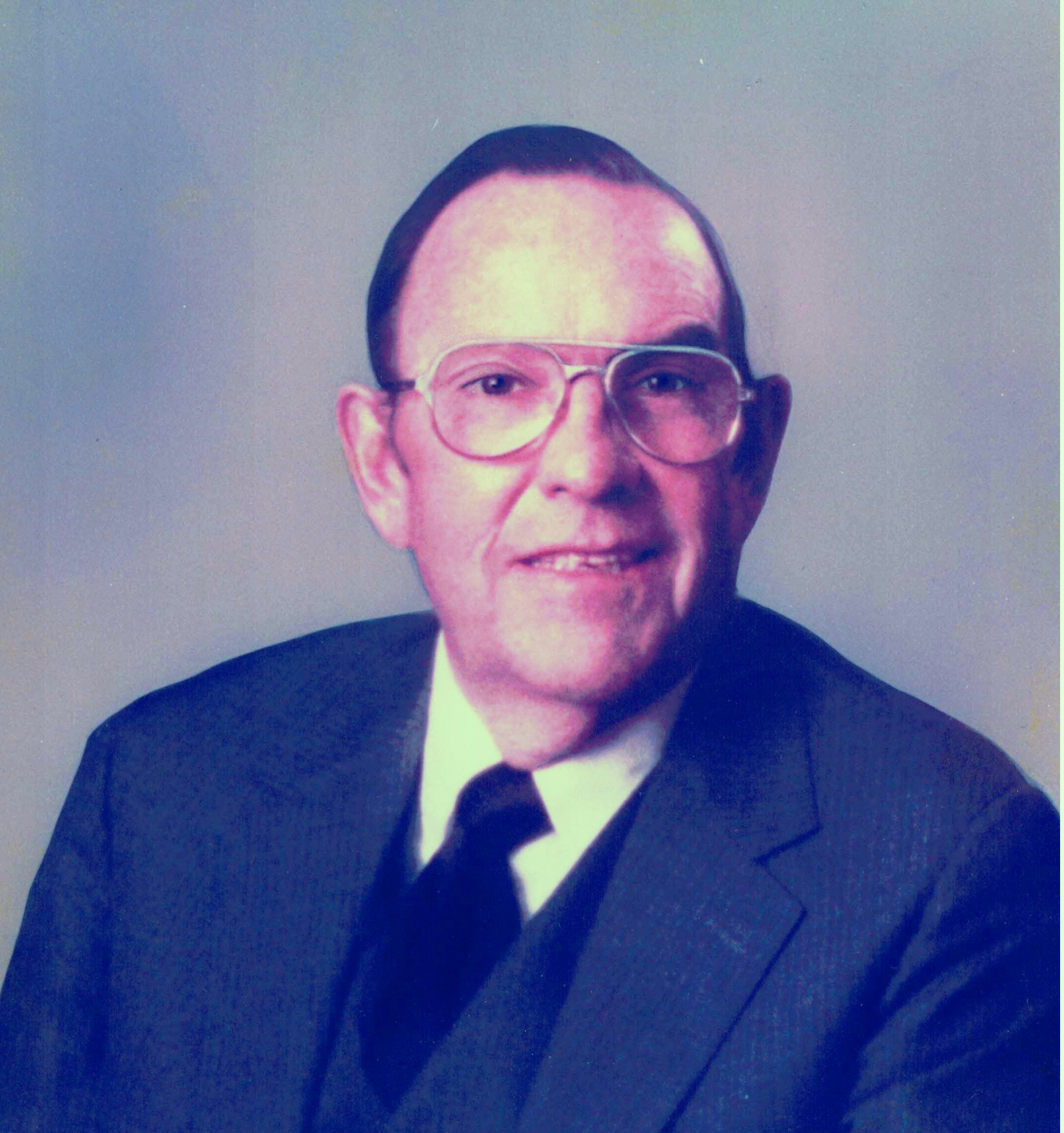 Photo of Donald L. Whitman