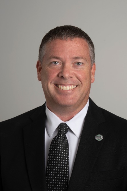 Brett Berg headshot.